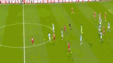 皇马力克黄潜实现逆转，姆巴佩连场进球狂欢庆祝